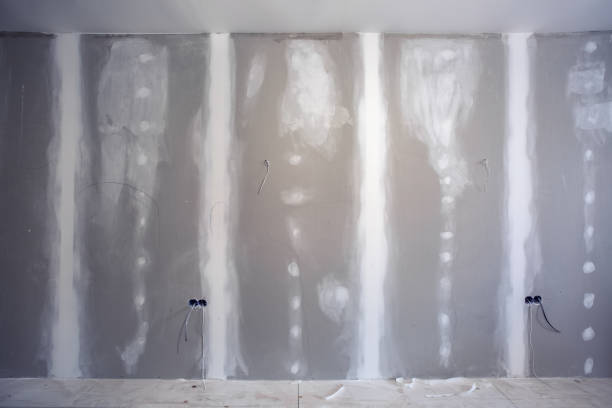 Best Drywall Crack Repair  in Lakewood, NY